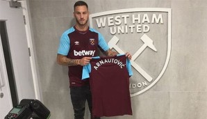 Arnautovic zeigt sich im West-Ham-Trikot