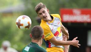 4. Romano Schmid (Red Bull Salzburg, 800.000 Euro) Als der 18-jährige dank einer Ausstiegsklausel nach Salzburg wechselte, wurden Grazer Herzen gebrochen. Spielte eine starke Saison bei Liefering und will sich jetzt bei den „Großen“ beweisen.