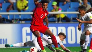 Erik Palmer-Brown von Manchester City war beim Training der Wiener Austria zu Gast.