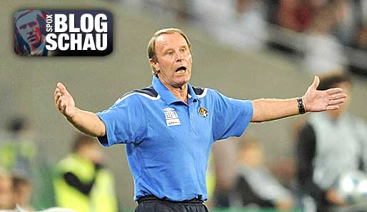 Der arme Berti Vogts muss mal wieder als Sündenbock herhalten. Eigentlich unfair!