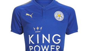 Bei Leicester City geht man ein Jahr nach dem Titelgewinn weiterhin den klassischen Weg. Am auffälligsten ist noch der riesige Sponsoren-Schriftzug