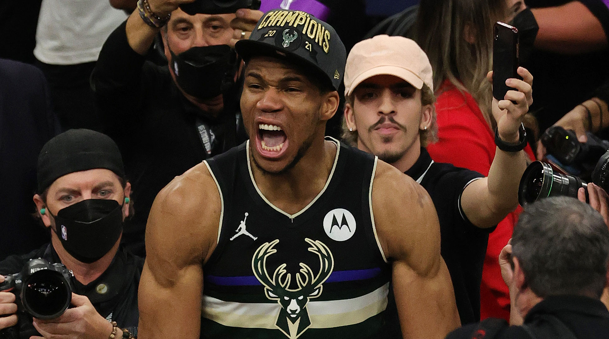 2021: Giannis Antetokounmpo - Milwaukee Bucks - 4-2 vs. Suns