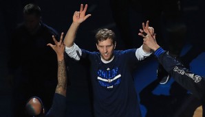 Dirk Nowitzki bleibt für 2 Jahre und 40 Millionen Dollar bei den Mavs. Die Unterschrift fehlt aber noch