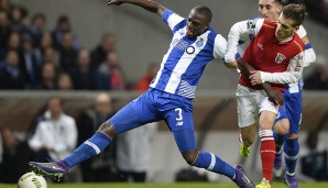 Bruno Martins Indi: Ersetzt wird Wollscheid durch Martins Indi, der auf Leihbasis vom FC Porto zu den Potters wechselt