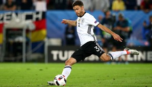 Platz 17: Jonas Hector (53). Die positive Überraschung dieser Liste ist der Kölner. Besonders auf seinen Persönlichkeitswert von 43 hätte sicherlich nicht jeder getippt - im Vergleich zu Özil (35) oder Götze (29)