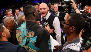 Auf einer Pressekonferenz vor dem letzten Fight gegen Wilder kündigte Fury an: "Ich werde dich ausquetschen wie eine Zitrone und es genießen, dir die Zähne auszuschlagen und dein Gesicht zu demolieren. Meine Frau schlägt härter als du. Fuck yourself."