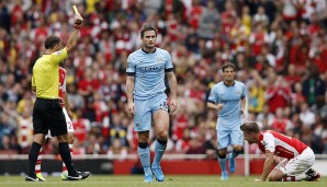 Ende des Transferfensters 2014 wechselt Lampard überraschenderweise innerhalb der Liga. Offiziell geht es zu New York City FC - aber er wird direkt bei Manchester City geparkt. Dort absolviert er noch einmal 32 Premier-League-Spiele