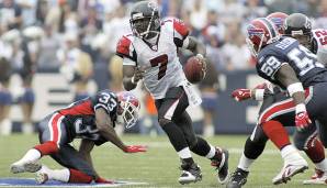 Madden 2004: Mike Vick war in seiner frühen NFL-Karriere eine absolute Sensation, eine One-Man-Zirkus-Show. Kurz nachdem der Falcons-QB als Madden-Cover-Athlet präsentiert worden war, brach er sich das Wadenbein in der Preseason.