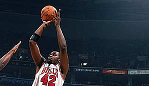 1999/00 Elton Brand (Chicago Bulls)