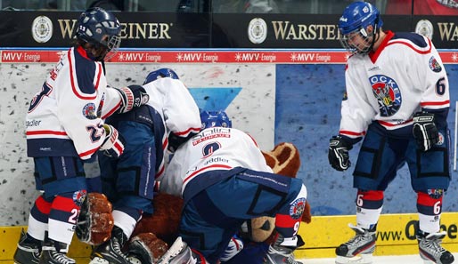 Die Adler Mannheim sind nach dem vierten Sieg im Folge Tabellenführer in der DEL