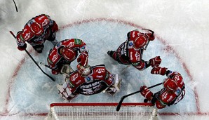 Die Kölner Haie setzten sich erst im Penalty-Schießen durch