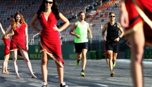 Vor einigen Jahren hätte Jenson Button sich mit Sicherheit mehr um die Grid Girls gekümmert