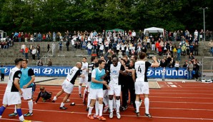 Ausgelassene Stimmung in Frechen! Der Aufstieg ist nach dem Derby-Sieg greifbar nah