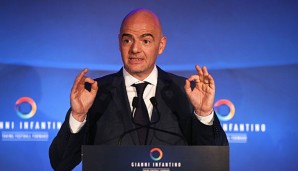 Gianni Infantino verspricht, dass Lehren aus den Ausschreitungen in Frankreich gezogen werden