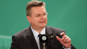 Reinhard Grindel bestätigte das Angebot