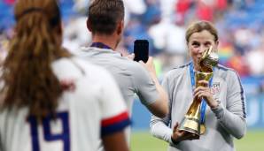 Jill Ellis (USA).