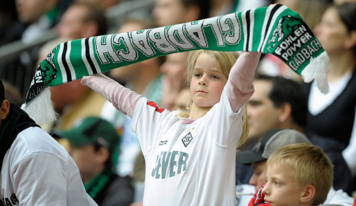 Fast 100.000 Fans feiern die Saisoneröffnung in Gladbach