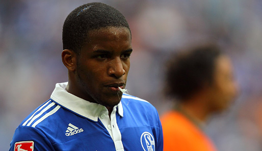 Mit einwöchiger Verspätung kam Jefferson Farfan ins Training der Schalker