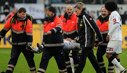 Igor de Camargo musste im Spiel gegen Leverkusen nach 58 Minuten vom Platz getragen werden