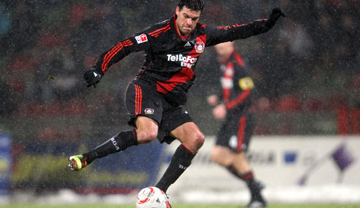 Michael Ballack feierte einen erfolgreichen Einstand beim 2:1-Sieg gegen Rot-Weiß Oberhausen