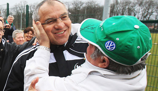 Magath soll Wolfsburg vor dem Abstieg retten - er würde aber auch in Liga Zwei beim VfL bleiben