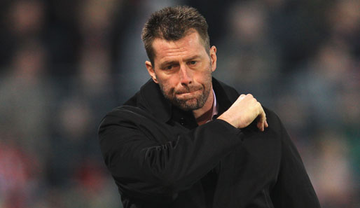 Michael Skibbe ist klar, dass die Eintracht bis zum Saisonende um den Klassenerhalt kämpfen muss