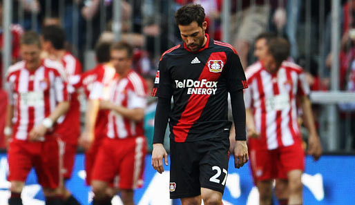 Bayer Leverkusen (hier: Gonzalo Castro) kam beim FC Bayern München mit 1:5 unter die Räder