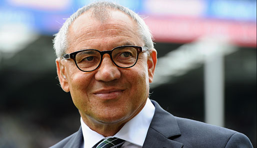 Felix Magath zieht seinen Spielern Geld aus der Tasche, wenn sie sich auf dem Platz nicht bewegen