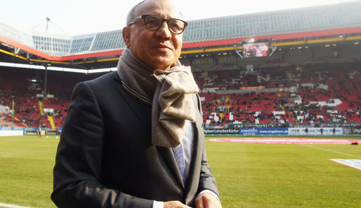 Felix Magath hat zurzeit einen Vertrag bis 2013 beim VfL Wolfsburg