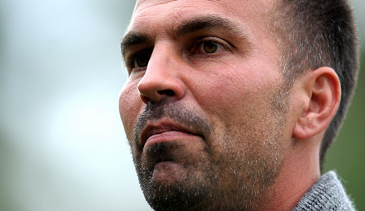 Markus Babbel vereint weiterhin die Rolle des Trainers und Managers in seiner Person