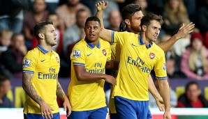 Serge Gnabry (M.) gehört mittlerweile fest zum Kader des FC Arsenal