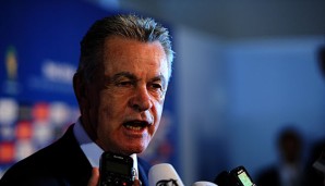 Ottmar Hitzfeld sieht die Saison der Bayern nicht als Selbstläufer