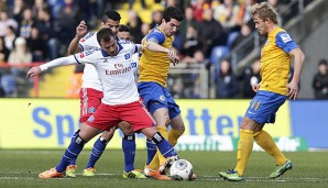 Rafael van der Vaart wird seinem HSV mindestens drei Spiele lang nicht helfen können