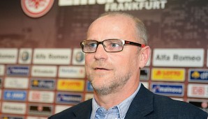 Ungewohntes Bild nach vielen Jahren bei Werder: Thomas Schaaf in Frankfurt