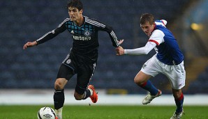 Bei Chelsea konnte sich Piazon (l.) bisher noch nicht durchsetzen