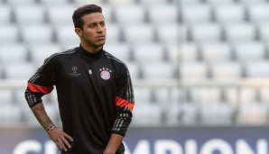 Thiago Alcantara zog sich bereits seinen dritten Innenbandriss zu