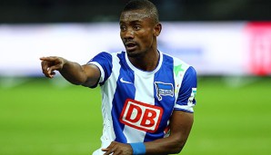 Salomon Kalou droht für das Spiel gegen Gladbach die Bank