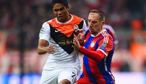 Douglas Costa lieferte sich mit Franck Ribery ein Duell jenseits des Erlaubten