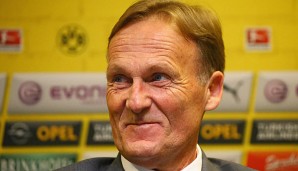 Watzke zeigt sich auf der Klub-PK sichtlich erfreut über das Ergebnis