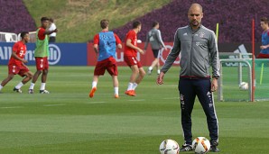 Pep Guardiola kritisiert den Fitnessstand der Mannschaft