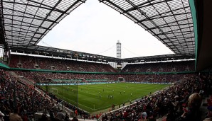 Das Rheinenergiestadion bekommt einen neuen Rasen