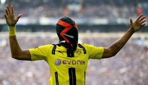 Pierre-Emerick Aubameyang packte im Derby zum Jubeln erneut eine Maske aus