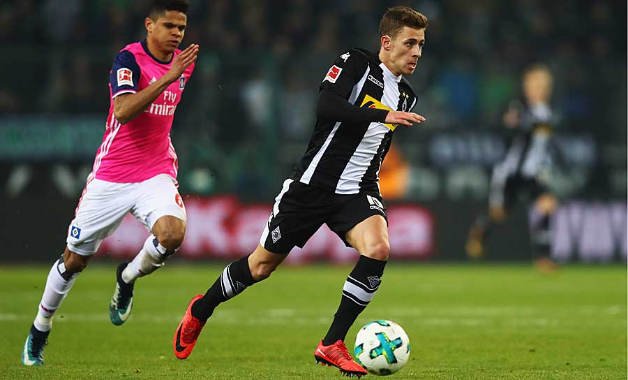 Platz 6: Thorgan Hazard (Borussia Mönchengladbach): 30