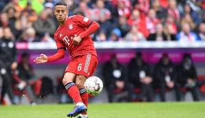 MITTELFELD: Thiago.