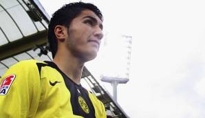 NURI SAHIN: Ein echtes BVB-Urgestein. In Lüdenscheid geboren, ging er 2001 mit 12 Jahren zum BVB und gab als bis dahin jüngster Profi der Geschichte sein BL-Debüt für Dortmund. Nach einer Leihe zu Feyenoord kehrte er 2008 zu Dortmund zurück…