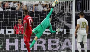 RON-THORBEN HOFFMANN (9 Minuten): Hatte kaum Gelegenheit, sich auszuzeichnen. Kam im Spiel gegen Real, weil Ulreich Rot sah und kassierte prompt ein Freistoßtor, das allerdings sehr schwer zu halten war. Keine Bewertung.