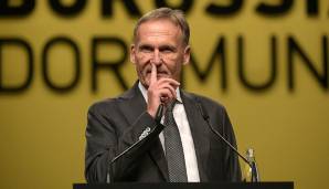 Hans-Joachim Watzke hat auf der BVB-Jahreshauptversammlung Versäumnisse in Sachen Transfers eingeräumt. "Wir hätten eine zweite Nummer neun verpflichten müssen. Das haben wir nicht getan. Das war falsch", sagte der Dortmund-Boss.