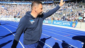 16. April 2019: Hertha und Cheftrainer Pal Dardai verständigen sich auf eine Trennung im Sommer. "Ein neuer Impuls" sei nun der richtige Schritt für die Hertha, sagt Michael Preetz. Das Dardai-Aus wird von den Fans teils heftig kritisiert.