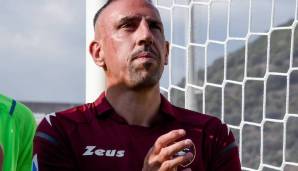 FRANCK RIBERY: Teil der gefürchteten Flügelzange "Robbery" und ebenfalls wie Robben eine Vereinsikone. 2019 zog es ihn für zwei Jahre nach Florenz. Im Sommer unterschrieb der 38-Jährige bei Serie-A-Aufsteiger Salernitana.