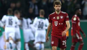 Thomas Müller ist nach der Pokal-Blamage hart mit sich und der Mannschaft ins Gericht gegangen.